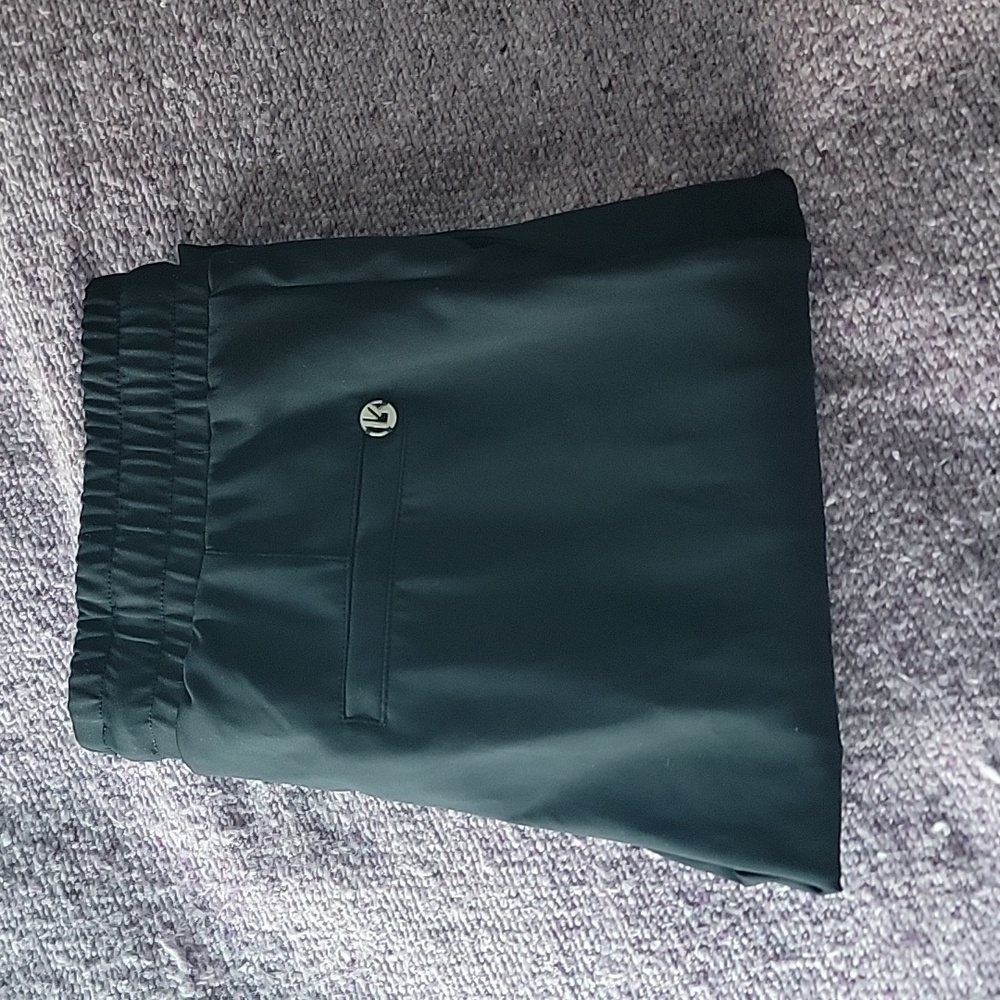 BuffBunny Black Jogger Pants - black - size small